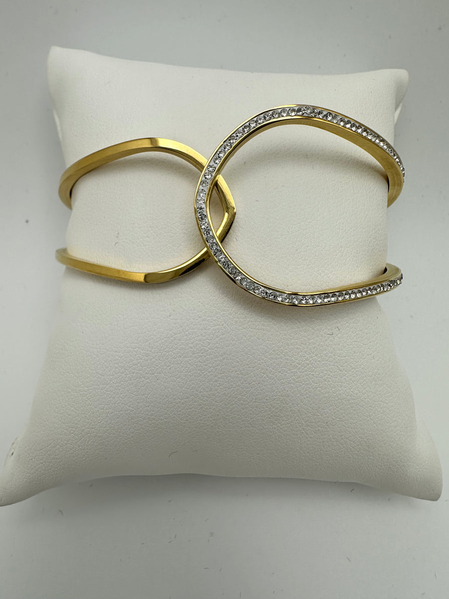 Gold Loop Hinged Bangle – THEKLOSETKOUTURE.COM