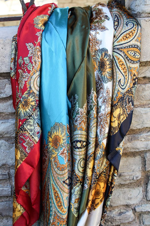 Wagon Wheel Wild Rags – THEKLOSETKOUTURE.COM